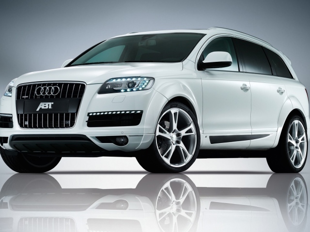 Новый автомобиль Audi q7
