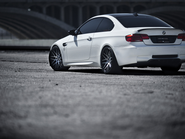 BMW M3 белый