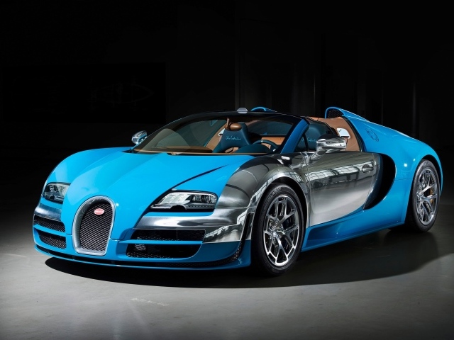 Голубой Bugatti Veyron