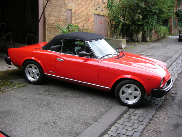 Новый автомобиль Fiat 124