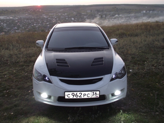 Дизайн автомобиля Honda Civic 4D