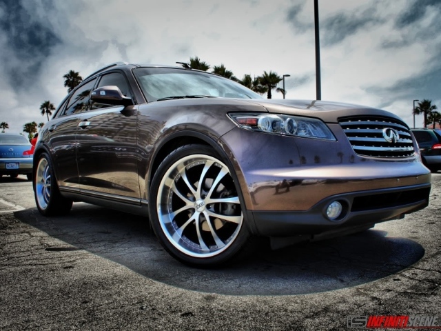 Великолепный Infiniti FX35