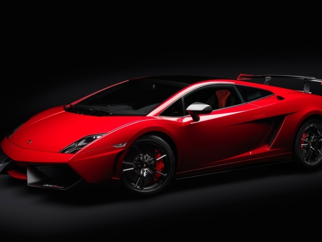 Красный Lamborghini Gallardo LP570 4