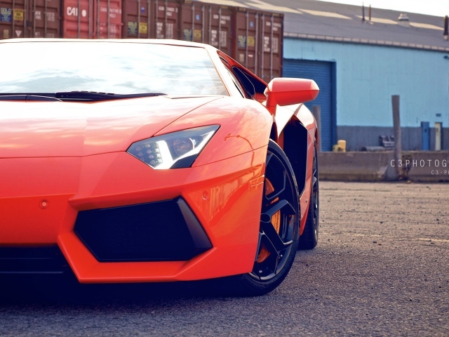 Новый Lamborghini Aventador
