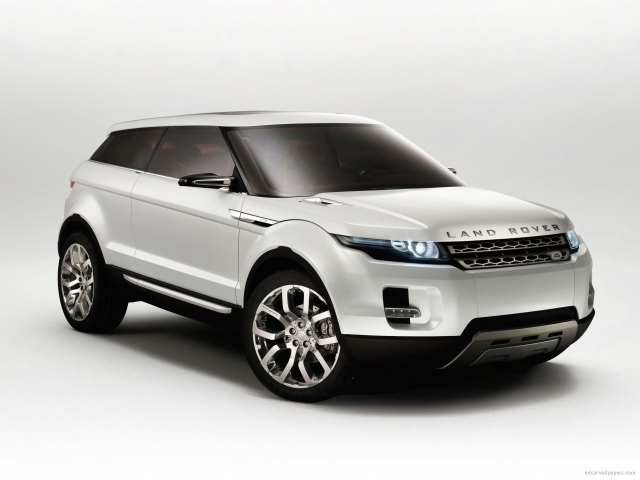 Автомобиль марки Land Rover модели A8