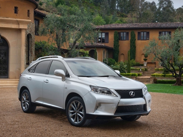 Белый Лексус RX 350