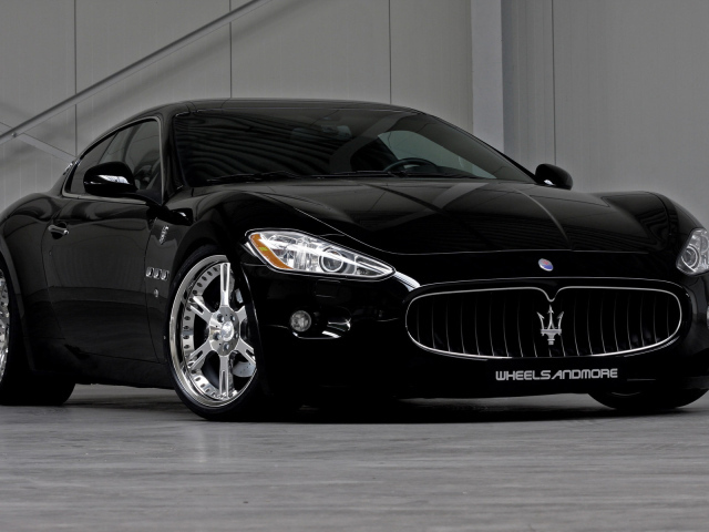Тест драйв автомобиля Maserati Granturismo