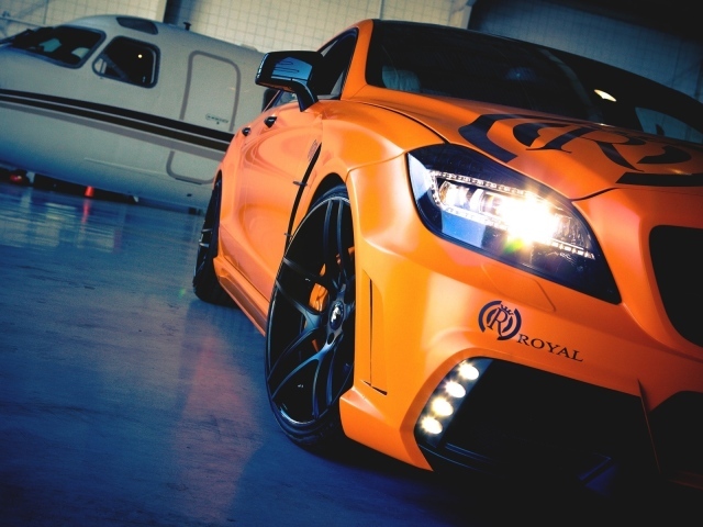 Mercedes-Benz CLS королевский