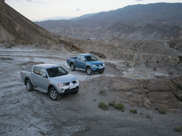 Надежный автомобиль Mitsubishi L200