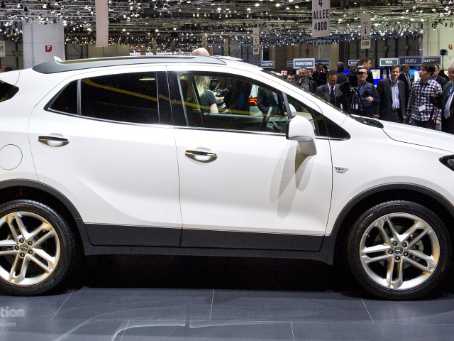 Новая машина Opel Mokka