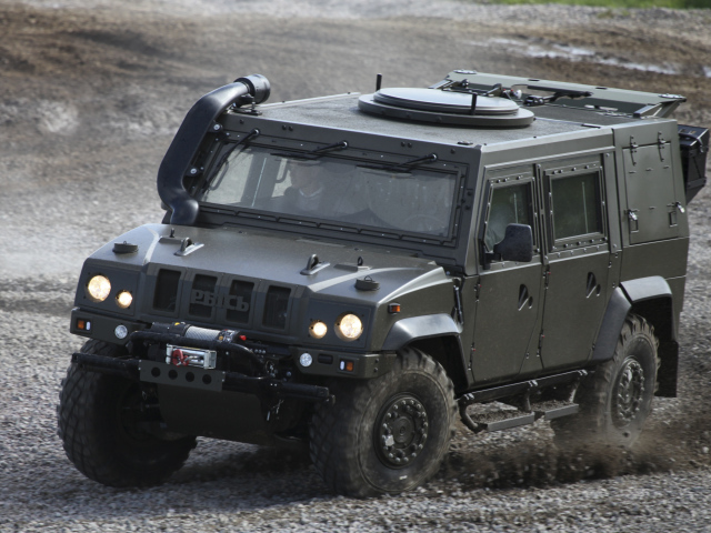 Бронеавтомобиль Рысь