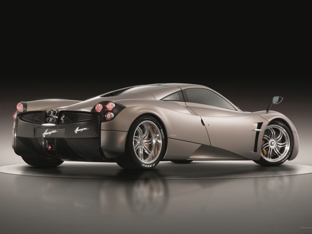  Надежный автомобиль Pagani Huayra