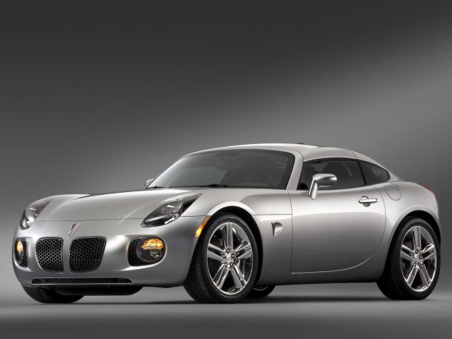 Надежный автомобиль Pontiac Solstice