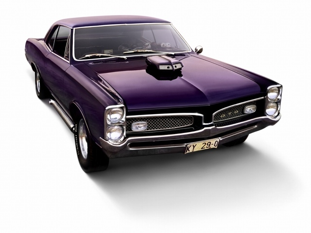Тест драйв автомобиля Pontiac GTO