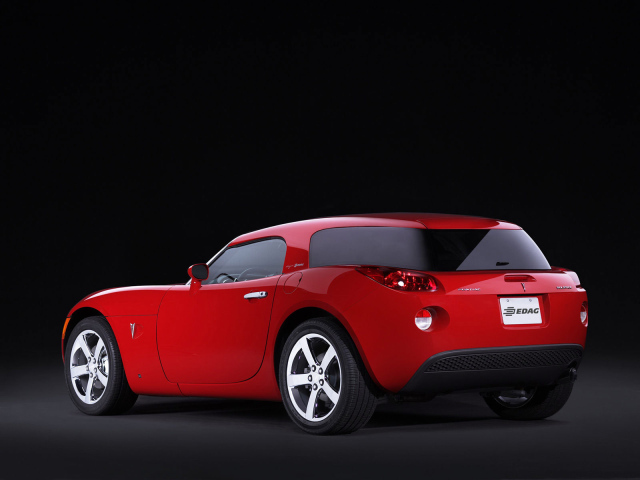 Новая машина Pontiac Solstice
