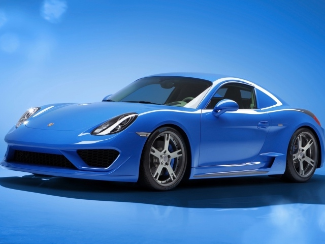 Голубой Porsche Cayman Moncenisio