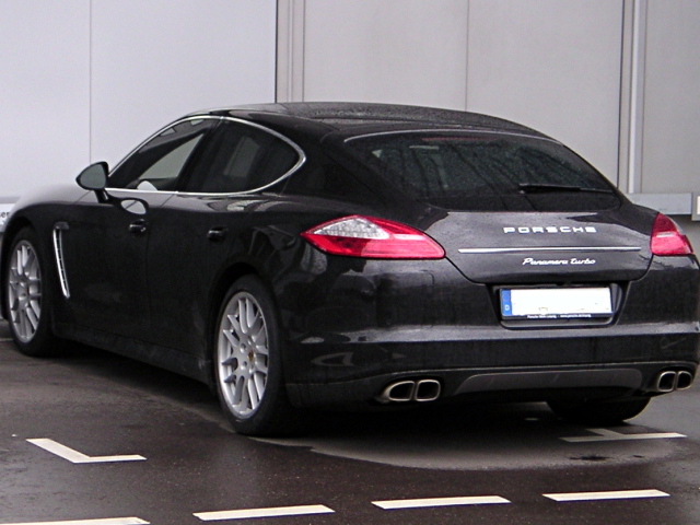 Неповторимый Porsche Panamera