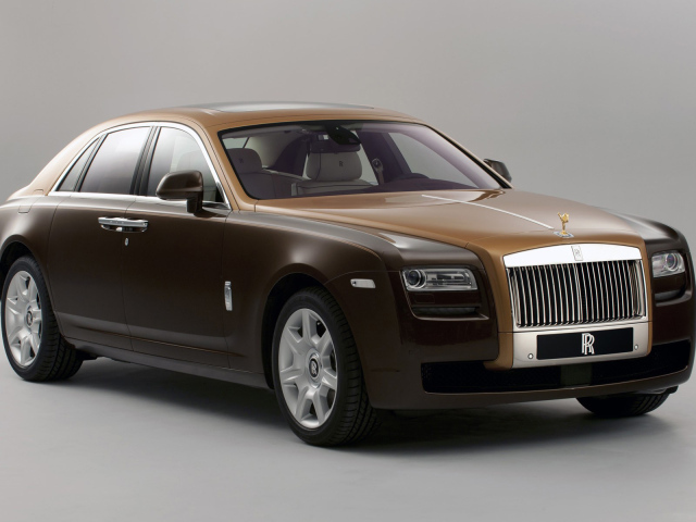Тест драйв автомобиля Rolls Royce Ghost