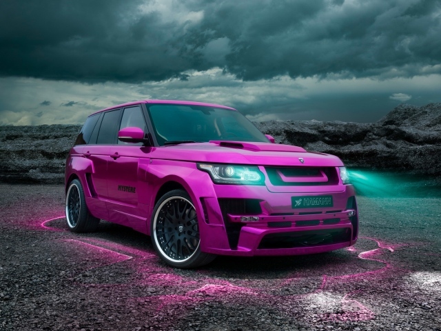 Розовый Hamann Range Rover Vogue 