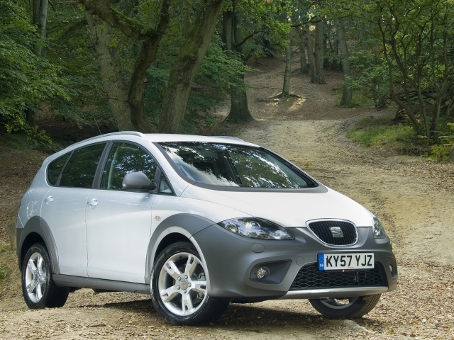  Автомобиль марки Seat модели Altea