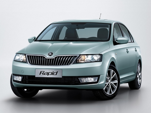 Автомобиль марки Skoda модели Rapid