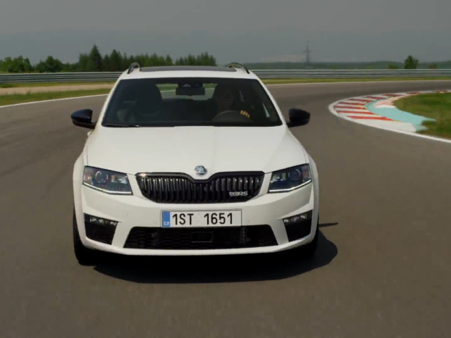 Новый автомобиль Skoda Octavia 2014