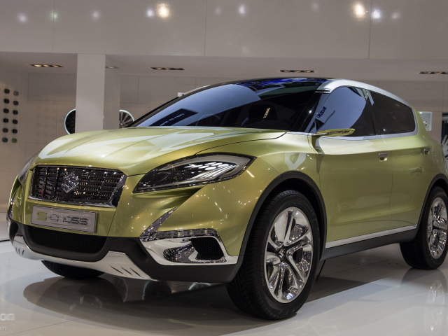 Надежная машина Suzuki S-Cross 2014
