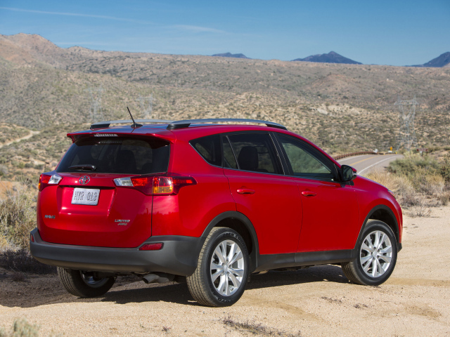 Надежный автомобиль Toyota RAV4