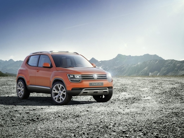 Автомобиль Volkswagen  Taigun 2014 на дороге 