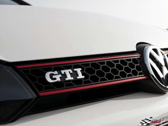 Новая машина Golf GTI 2014 года