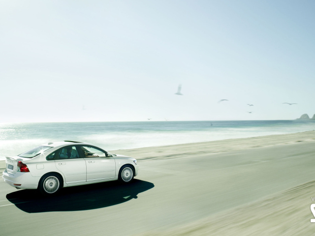 Фото автомобиля Volvo s40