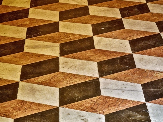 Плитка коричневая