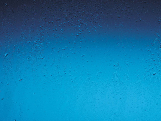 Капли на синем окне