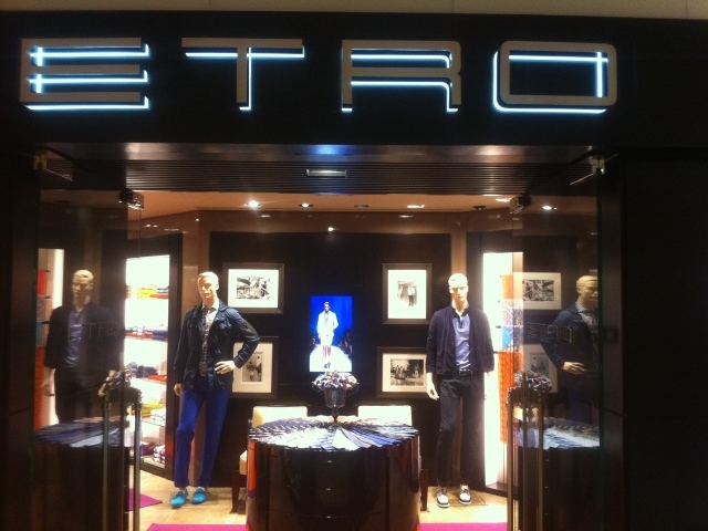 Бутик одежды Etro