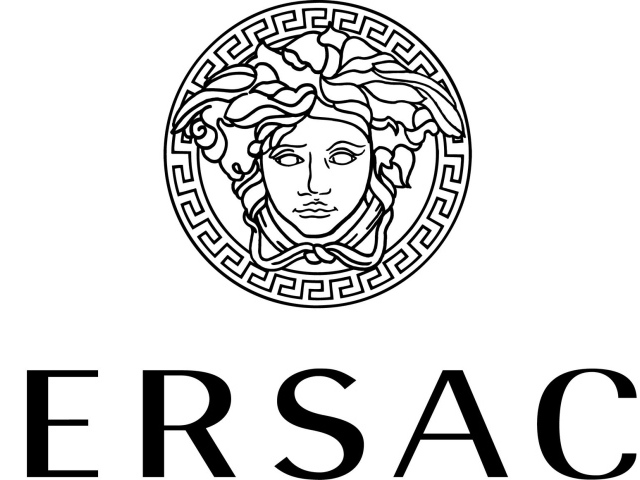 Модная одежда от Versace