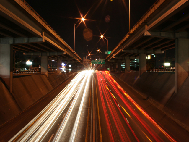 Ночная автотрасса