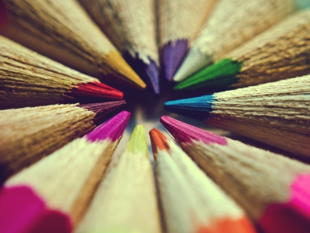 Разноцветные карандаши