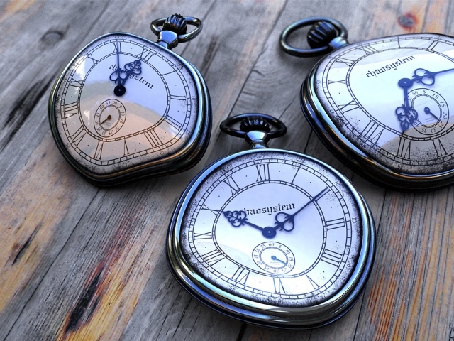 Изогнутые часы