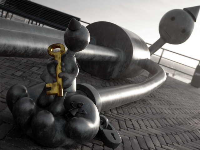 Железная композиция