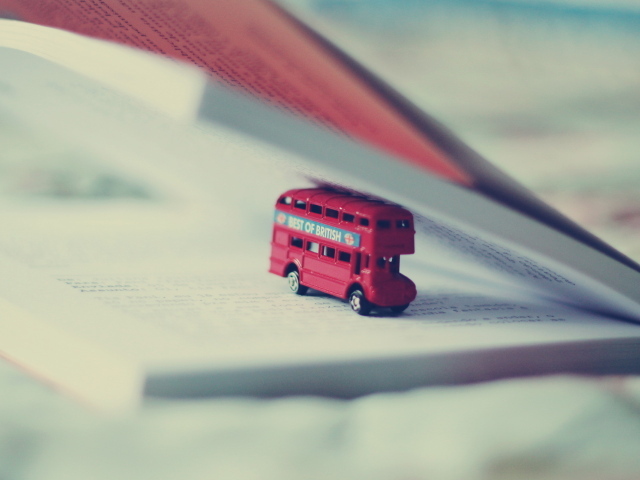 Автобус в книге
