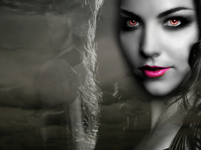 Брюнетка девушка вампир