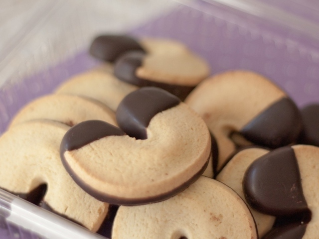 Печенье в шоколаде