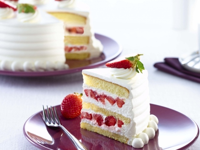 Клубничный торт