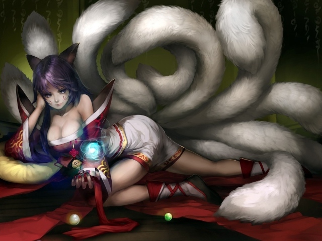 Девушка с хвостами