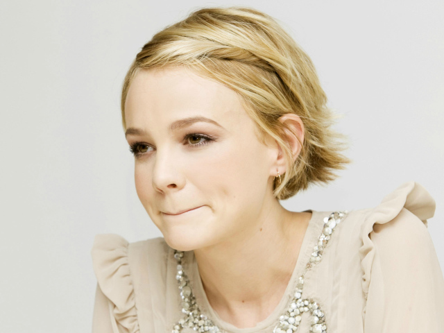 Красивая Кэри Маллиган