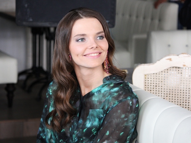 Красивая Елизавета Боярская