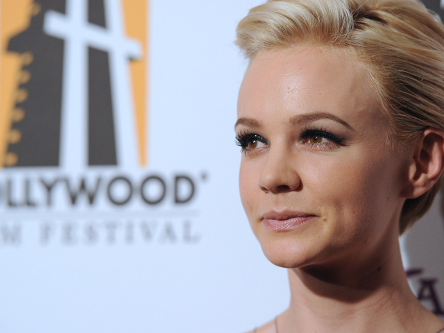 Популярная актриса Кэри Маллиган