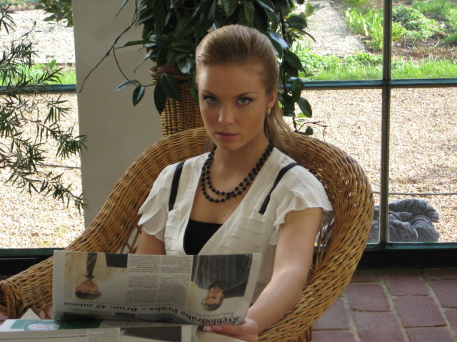 Актриса Татьяна Арнтгольц