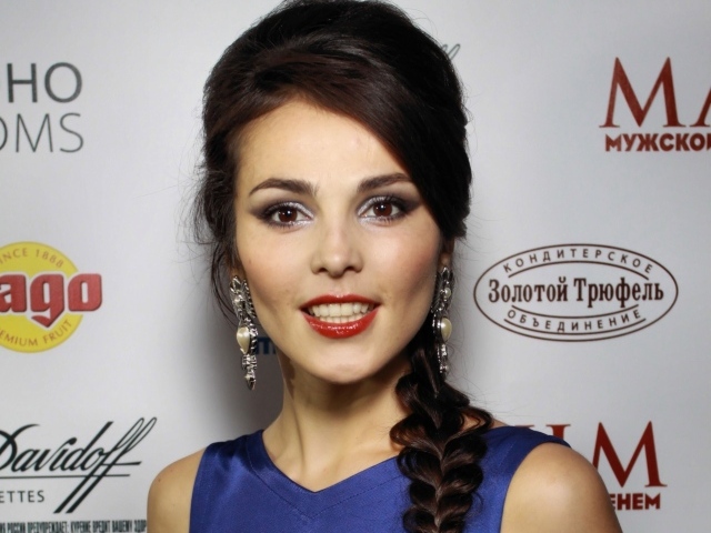 Модель Сати Казанова