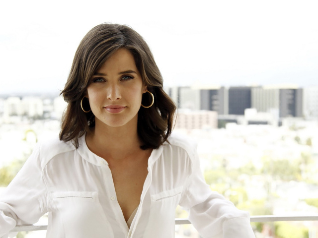 Кинозвезда Коби Смолдерс